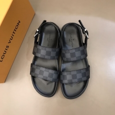 Louis Vuitton Slippers